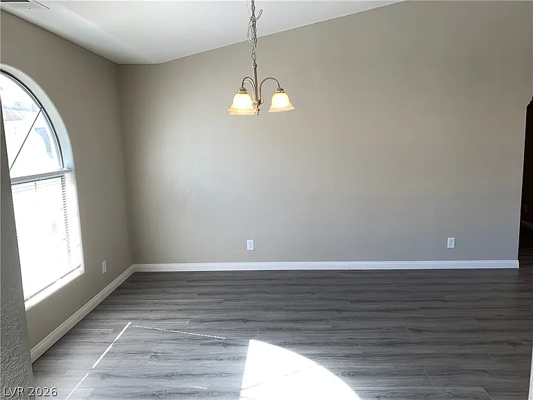 1411 Santa Margarita St #G — Photo 6