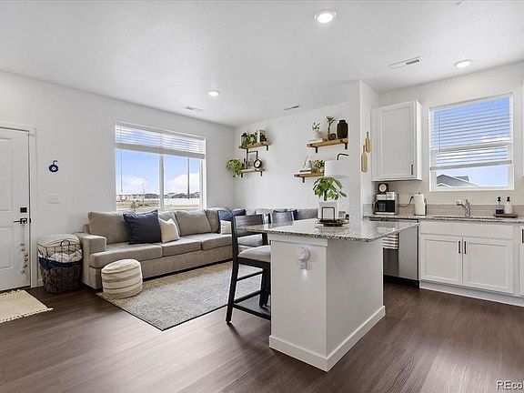 4th image of 503 S Rollie Avenue #12D