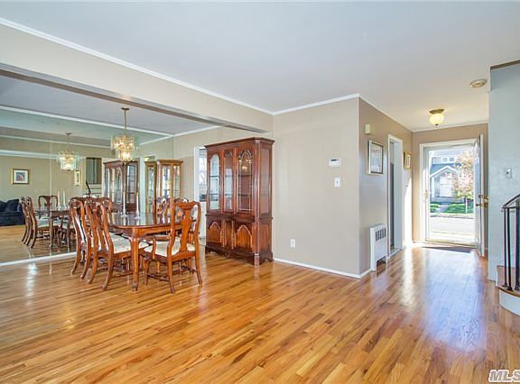 5th image of 308 Harrison Ave