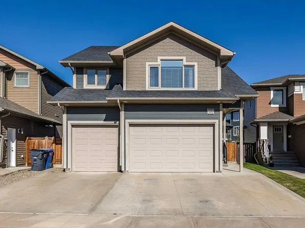 588 SW Vista Dr SE, Medicine Hat, AB T1B 0N1