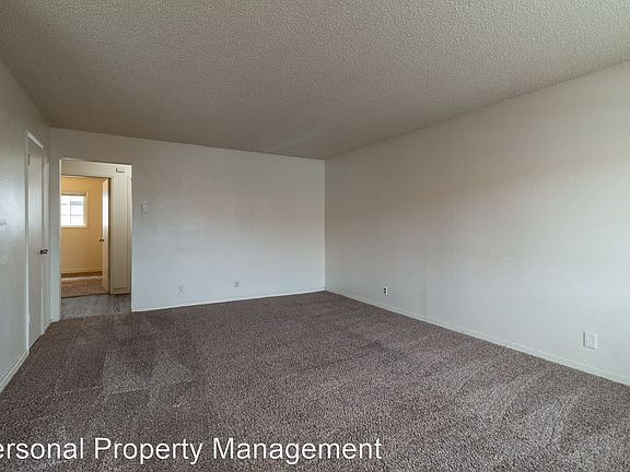 2nd image of 1014 NE 86th St