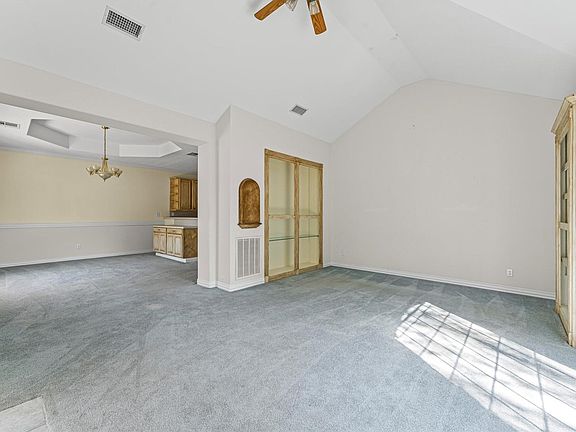 3rd image of 400 Homeyer Mountain Rd