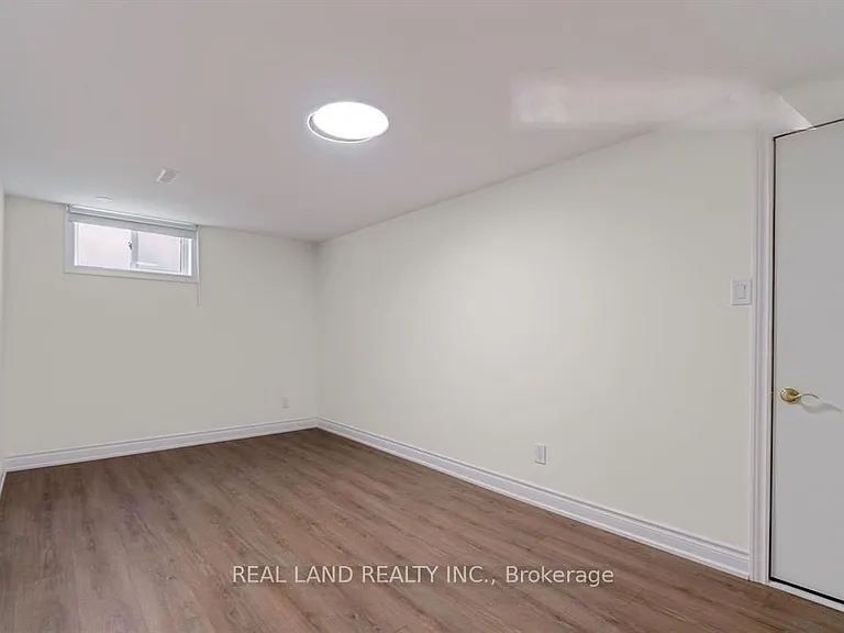 360 Chantenay Dr #BACK — Photo 19