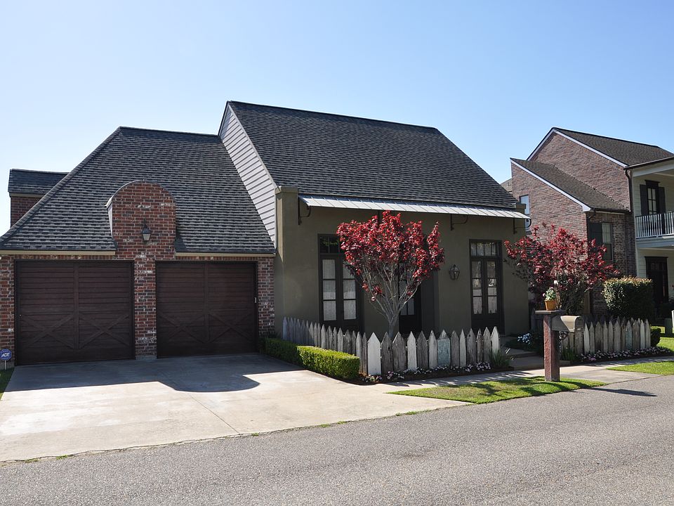 1st image of 313 Breemen Cir