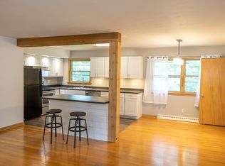 711 E Sunnycrest Dr, Urbana, IL
