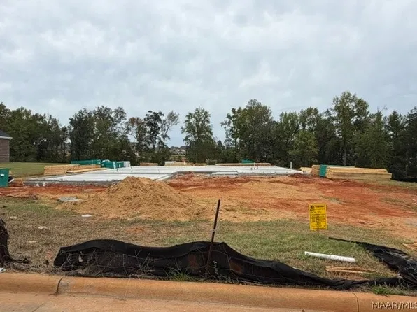 1000 Sunfield Dr, Prattville, AL 36066