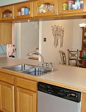 4th image of 4123 Loire Dr APT C