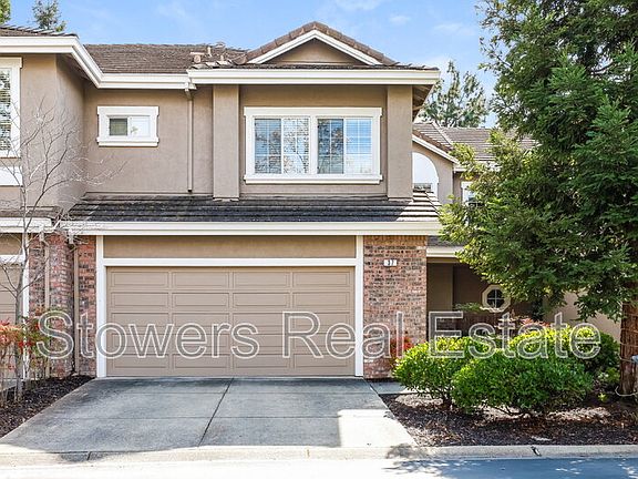 3rd image of 37 Mountain Valley Pl