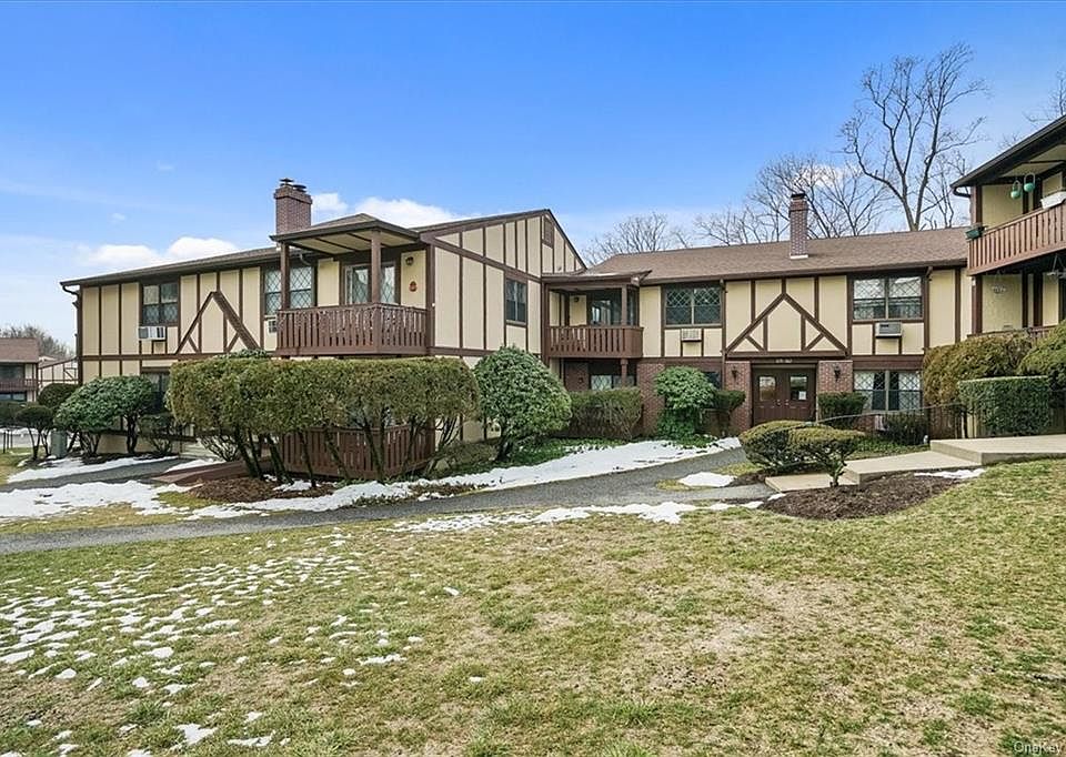 580 Sierra Vista Lane, Valley Cottage, NY 10989 Zillow