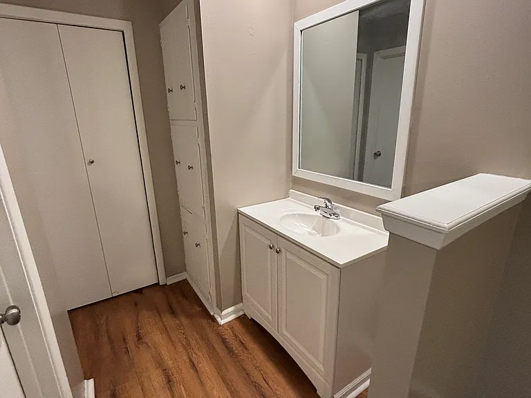 1 Greenway Ct — Photo 16
