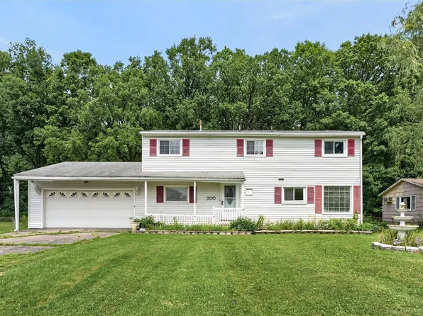 300 Wildbriar Rd, Rochester, NY 14623