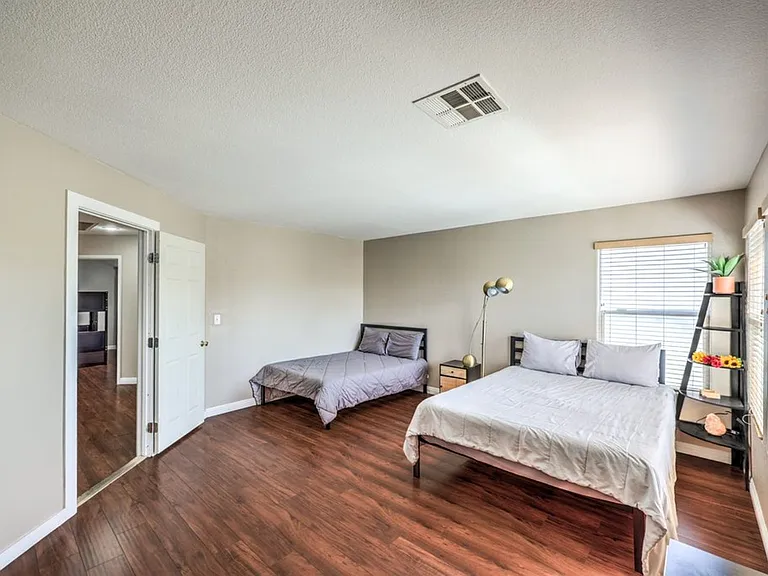 5663 Artesia Lake Ct — Photo 18