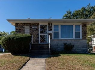 14640 Memorial Dr, Dolton, IL