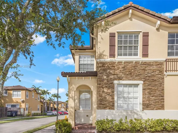 9239 SW 227th St Unit 1, Cutler Bay, FL 33190