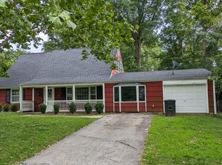 12217 Round Tree Ln, Bowie, MD 20715