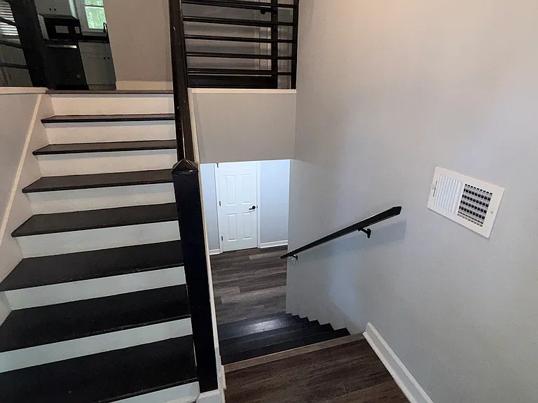 145 Timberlane Dr — Photo 14