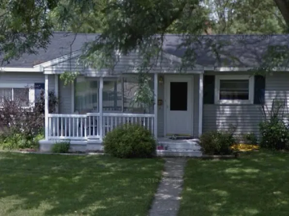 328 John St, Clare, MI 48617