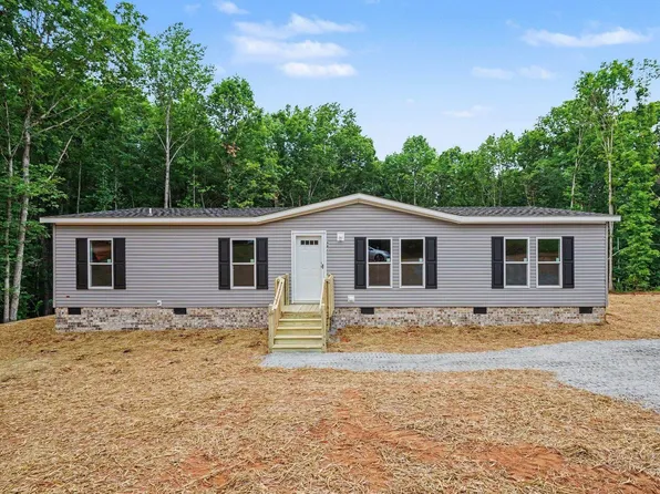 407 Cedar Ridge Dr, Liberty, SC 29657