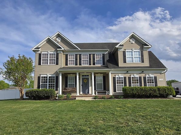 21395 Fairwood Ct