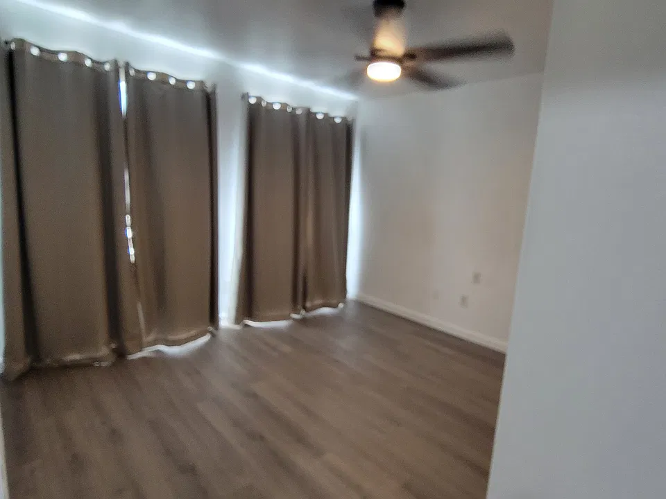 952 Parsons Dr