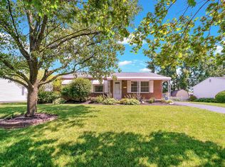 2683 Queensway Dr, Grove City, OH 43123