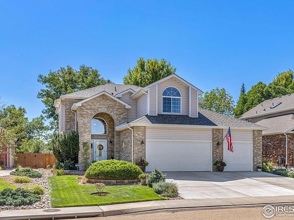 4th image of 2525 Falcon Dr