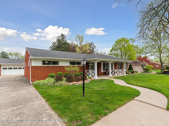 2nd image of 8892 Morrison Ave