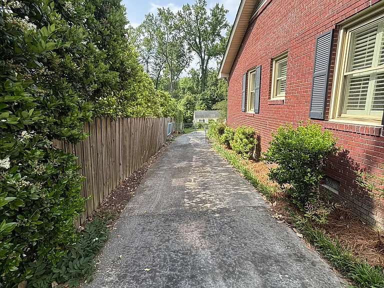 726 Wisteria Dr — Photo 55
