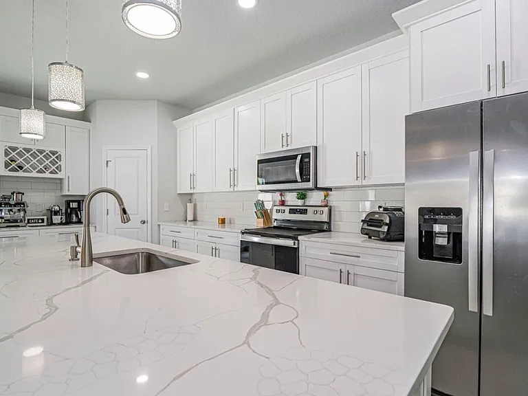 3010 Eldron Blvd SE — Photo 8