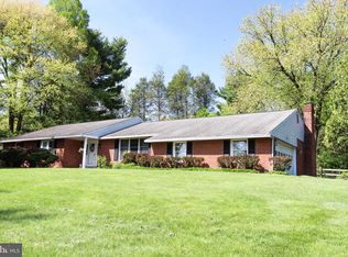 10 Stage Rd, Newark, DE 19711