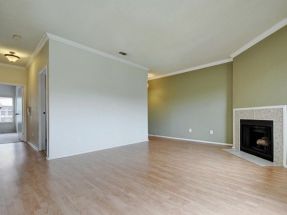 4th image of 12166 Metric Blvd APT 278