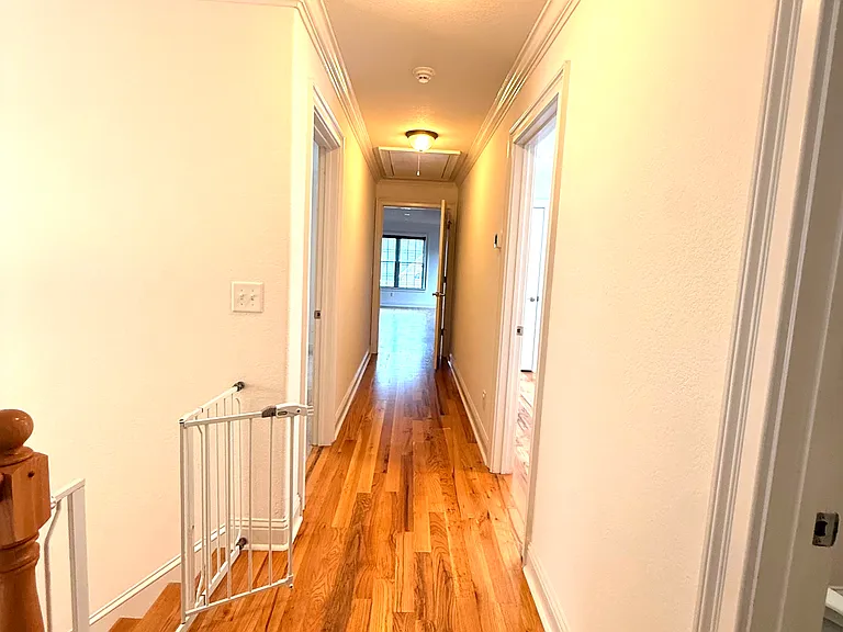 506 Whistler Ln N — Photo 12