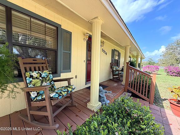 5th image of 5319 Griffin St