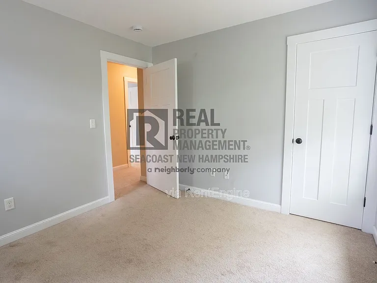8 Winslow Dr — Photo 21