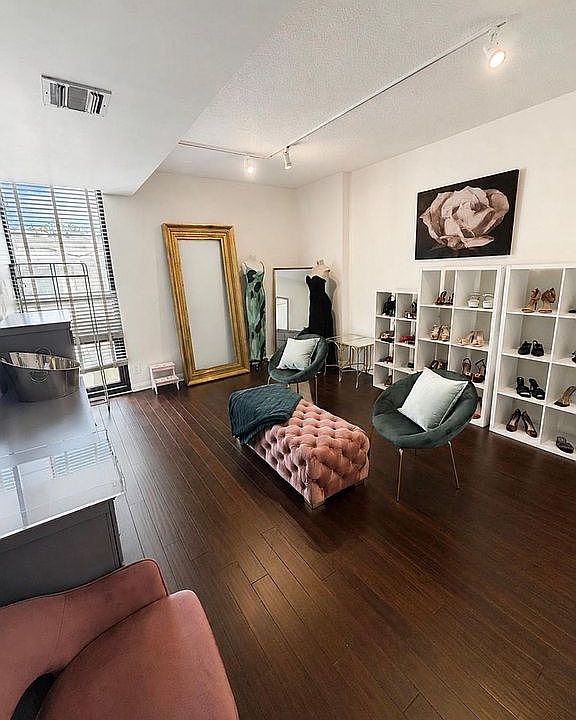 1st image of 145 15th St NE APT 225
