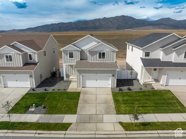 7307 Slick Rock Way N, Eagle Mountain, UT 84005