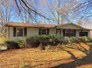 610 Beaver Creek Rd, Mayodan, NC 27027