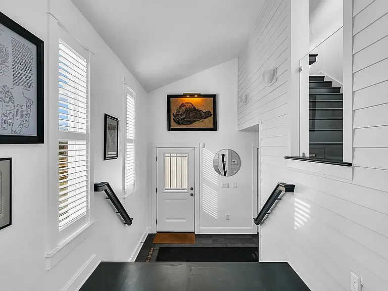 2132 Deland Monticello Rd — Photo 4