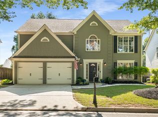 11095 Crabapple Lake Dr, Roswell, GA 30076