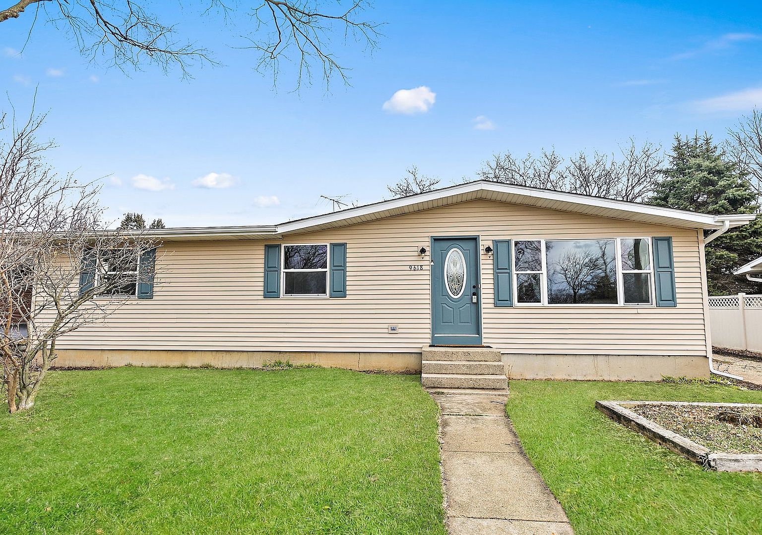 9618 Saint Albans St, Hebron, IL 60034 | Zillow