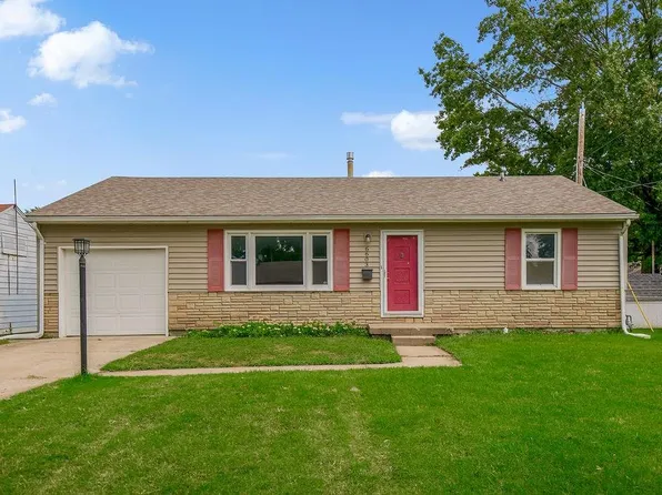 6603 N Holmes St, Gladstone, MO 64118