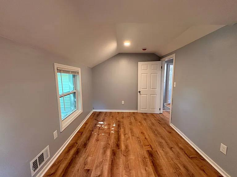1219 Washington Ave — Photo 46