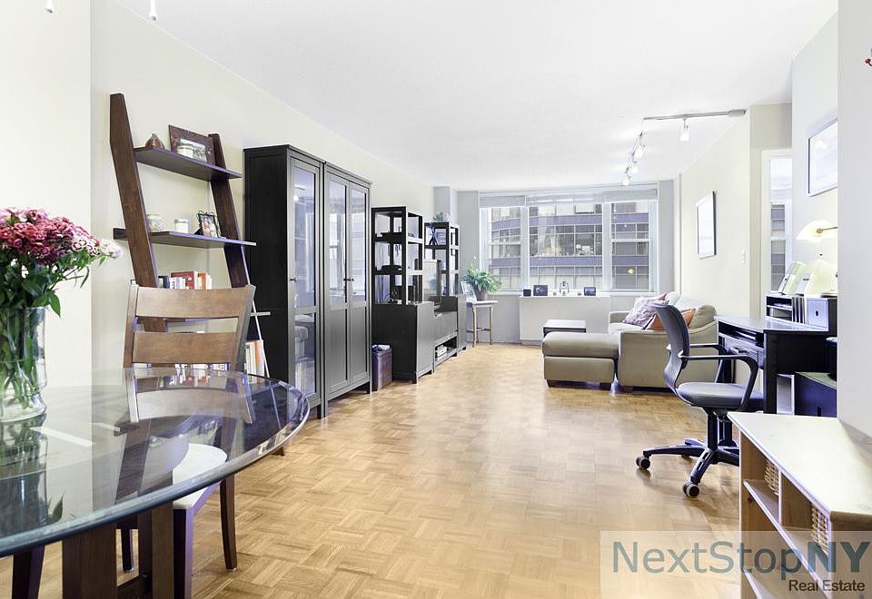 1st image of 245 E 54th St APT 25N