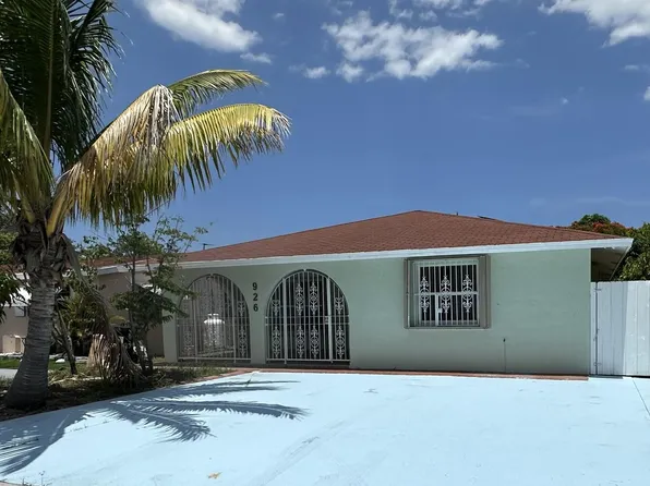 926 N C St, Lake Worth, FL 33460
