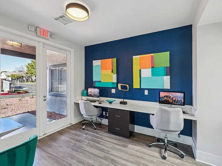The Bristol at Sunset Apartment Homes — Photo 13