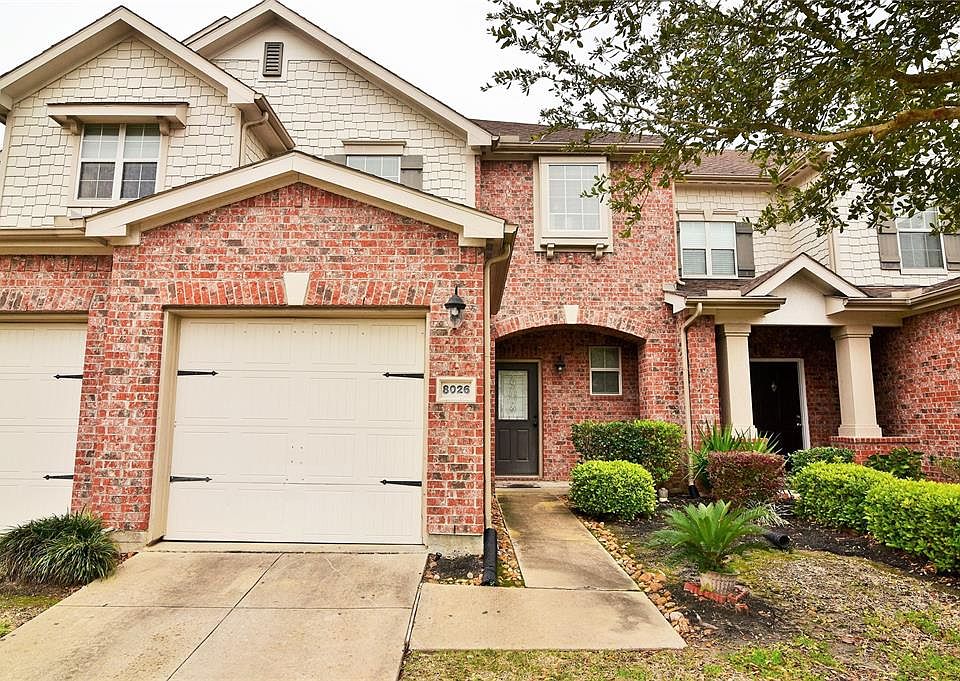 1st image of 8023 Fisher Glen Ln