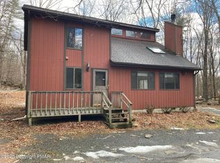3167 Parliament Dr, East Stroudsburg, PA 18302
