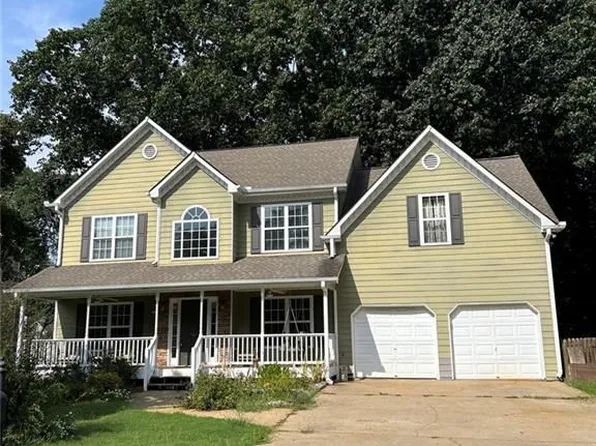2097 Township Dr, Woodstock, GA 30189