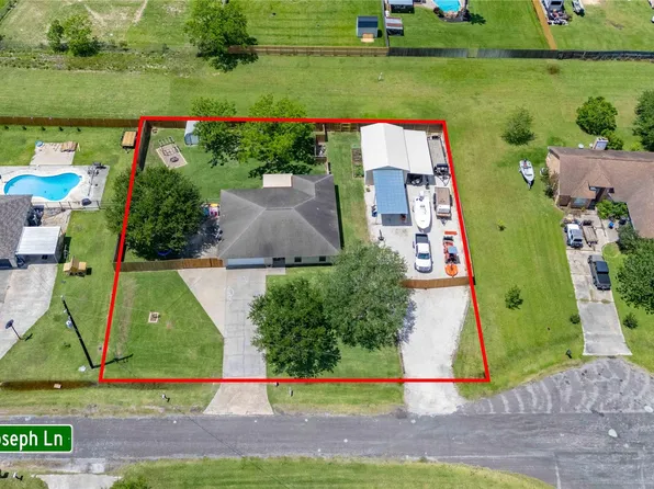 7315 Joseph Ln, Cove, TX 77523