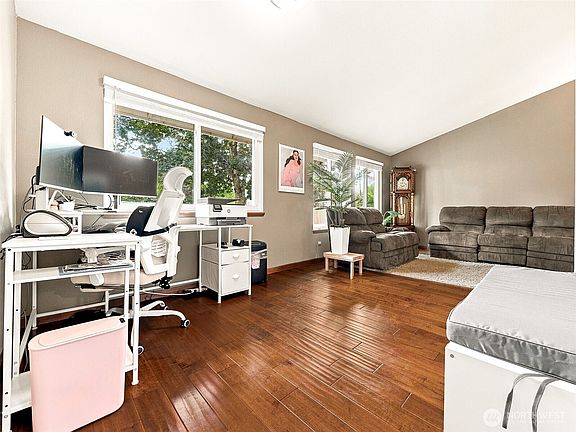 5th image of 13711 SE 199th Place